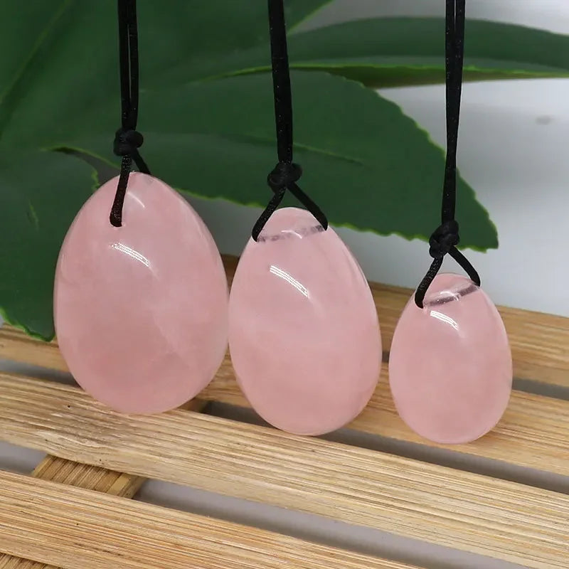 🌸 Œuf de Yoni Quartz Rose