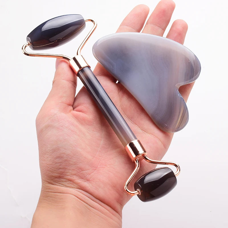✨ Éveil de Jade – Rouleau Visage Énergisant